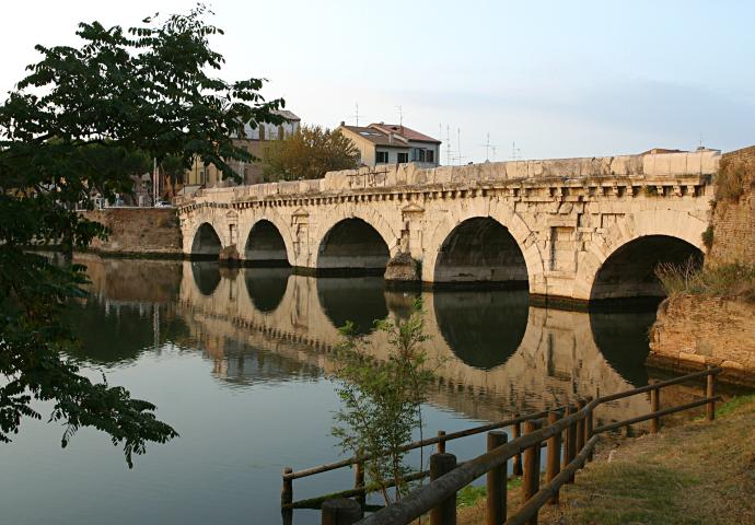 Ponte di Tiberio Rimini