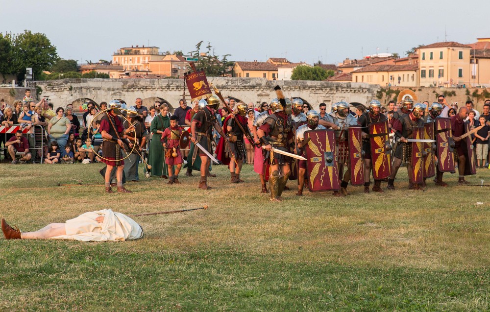 Rievocazione storica a cura della Legio XIII Gemina-Rubico