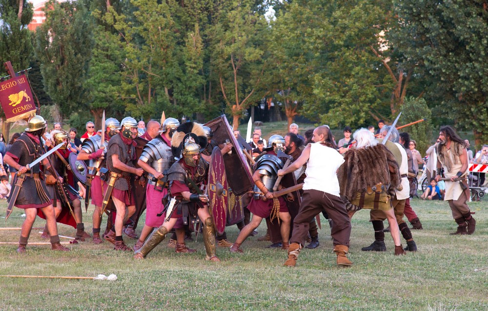 Rievocazione storica a cura della Legio XIII Gemina-Rubico
